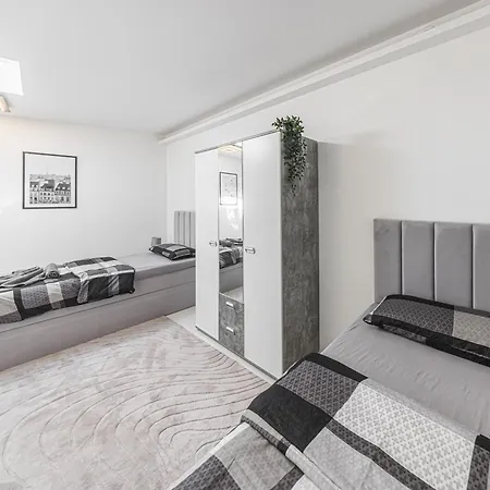 Apartment P3 Premium-lounge, 5 Zimmer, 140 Qm, Parkplatz