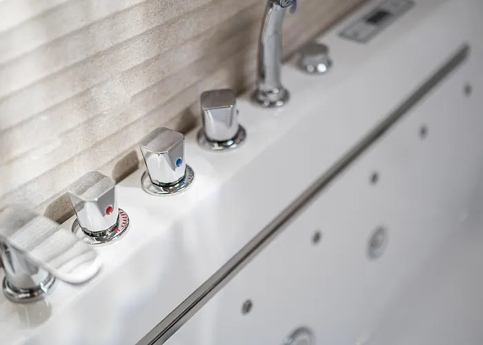 P3 Premium-lounge, 5 Zimmer, 140 Qm, Parkplatz *