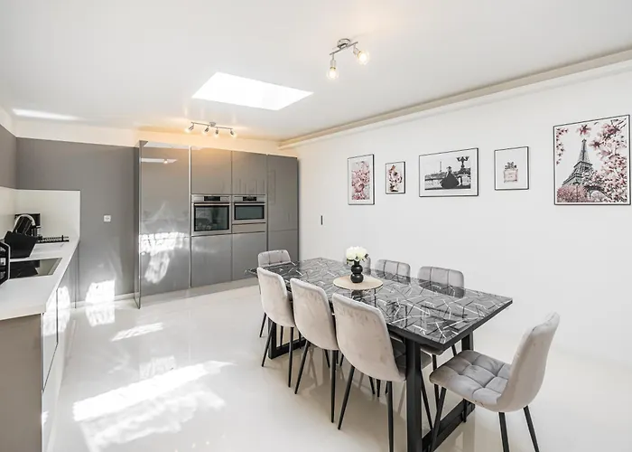 P3 Premium-lounge, 5 Zimmer, 140 Qm, Parkplatz Apartment