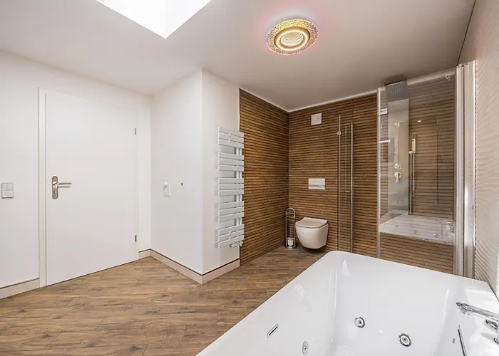 P3 Premium-lounge, 5 Zimmer, 140 Qm, Parkplatz Halle (Saale)