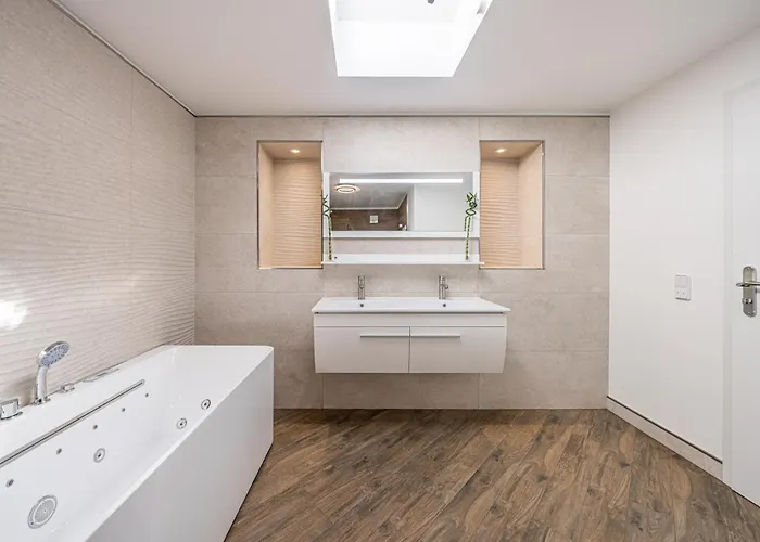 P3 Premium-lounge, 5 Zimmer, 140 Qm, Parkplatz Apartment *